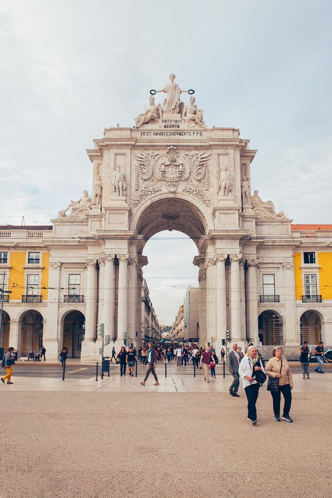 Plaza de cibeles image. what is worth seeing in madrid